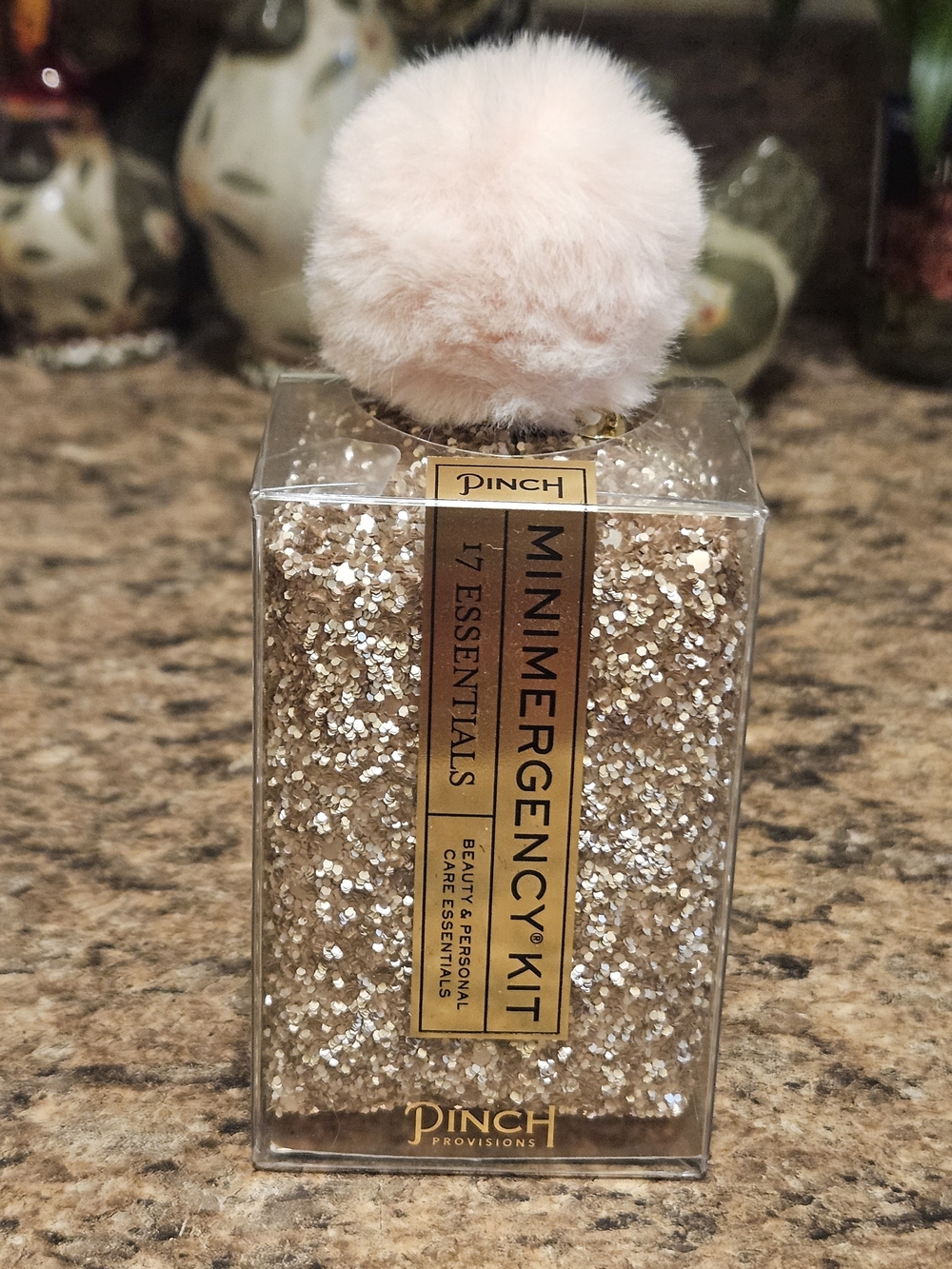 Pinch Pink Pom Pom Minimergency Kit for Small Pets